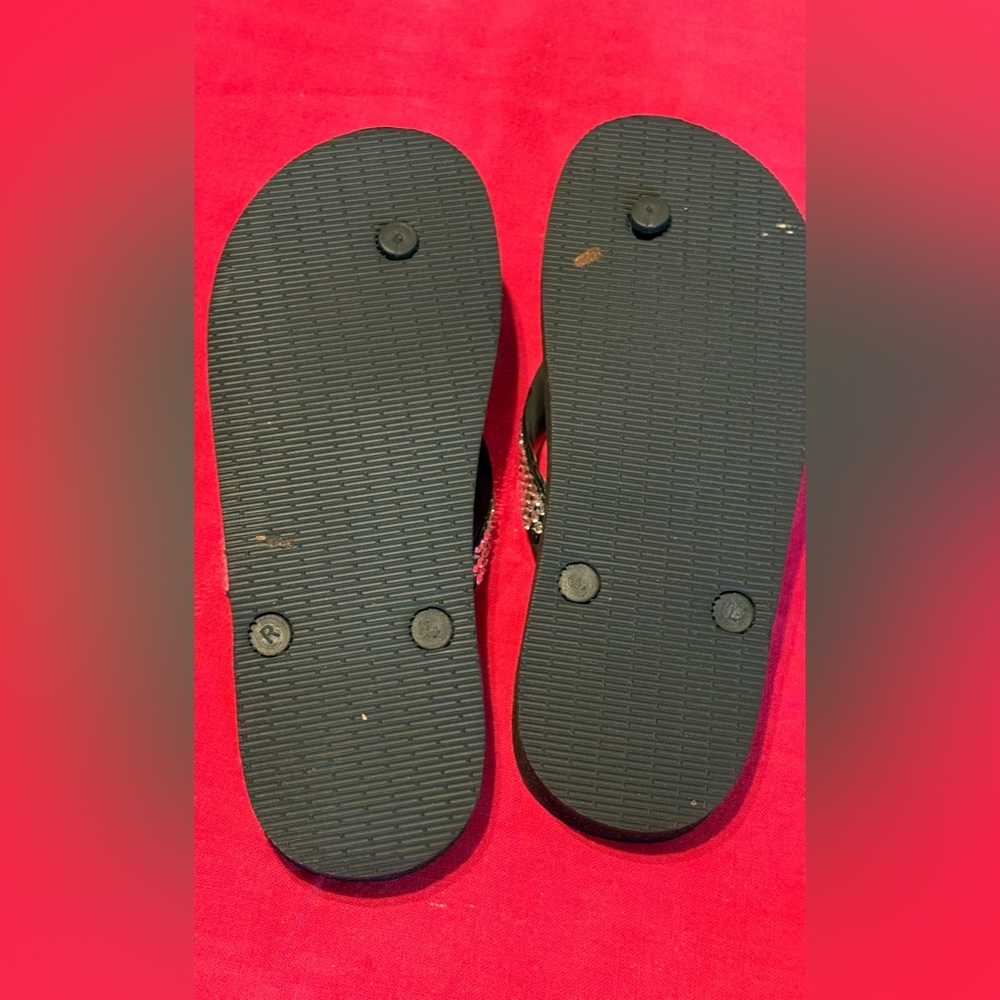 Lady Lanell's Couture Flat Beach Swarovski crystal Bling Flip Flop Sandals - Picture 5 of 5